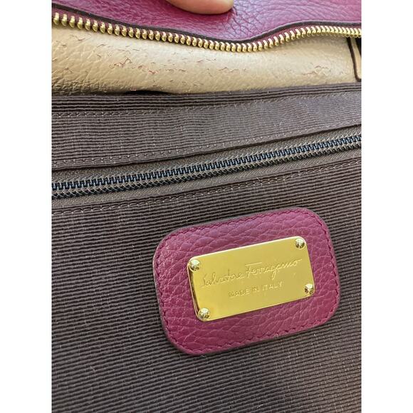 SALVATORE FERRAGAMO LARGE WINE PEBBLED LEATHER HANDBAG ASIS - Picture 16 of 16